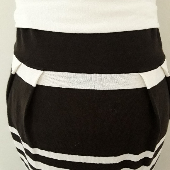 Banana Republic Scoop Neck Striped Sheath Dress - Picture 8 of 13